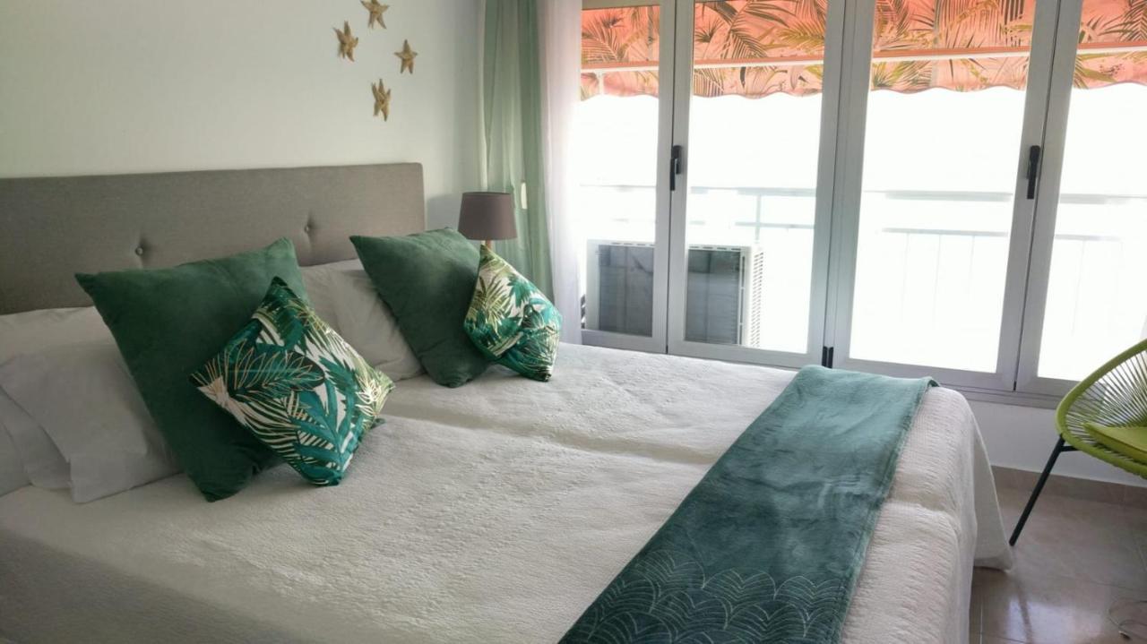 Apartamento Con Vistas Al Mar Primera Linea De Playa Del Postiguet Аликанте Екстериор снимка