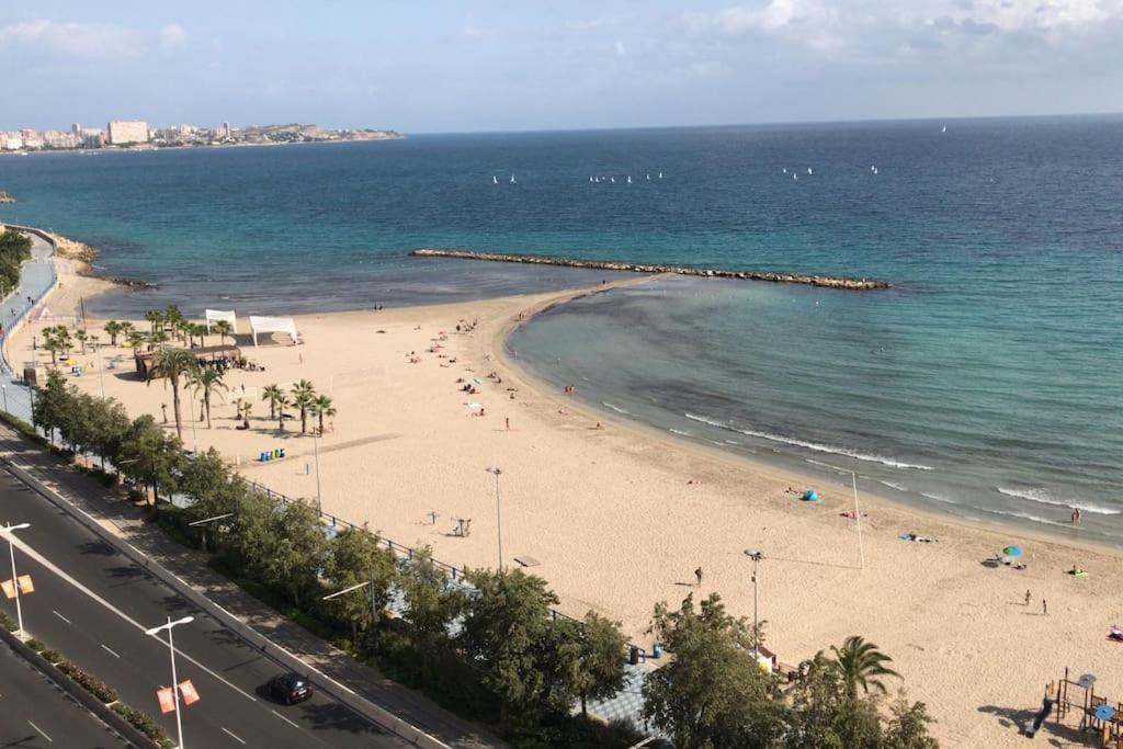 Apartamento Con Vistas Al Mar Primera Linea De Playa Del Postiguet Аликанте Екстериор снимка