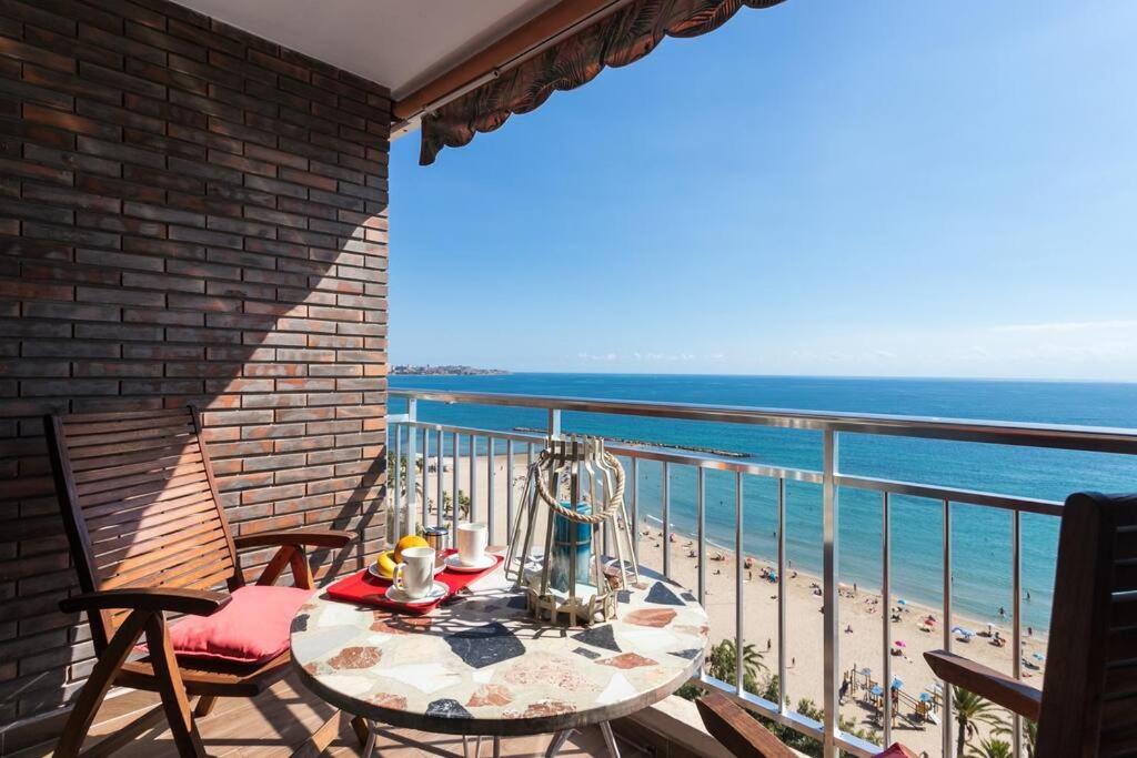 Apartamento Con Vistas Al Mar Primera Linea De Playa Del Postiguet Аликанте Екстериор снимка
