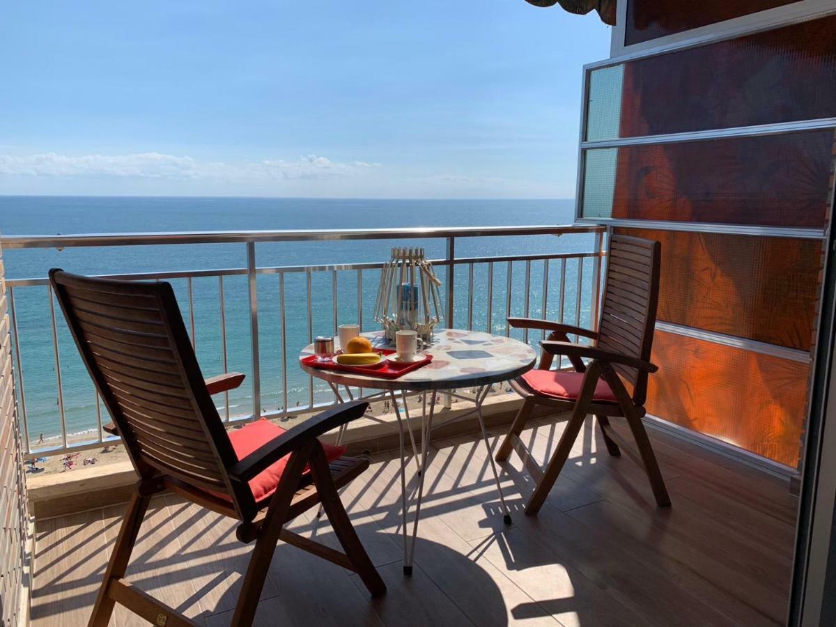 Apartamento Con Vistas Al Mar Primera Linea De Playa Del Postiguet Аликанте Екстериор снимка
